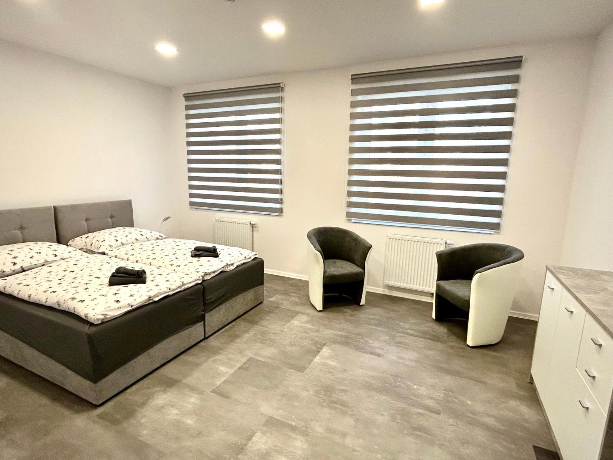 Apartmany Premium Se Soukromym Parkovanim Česká Lípa Exteriör bild