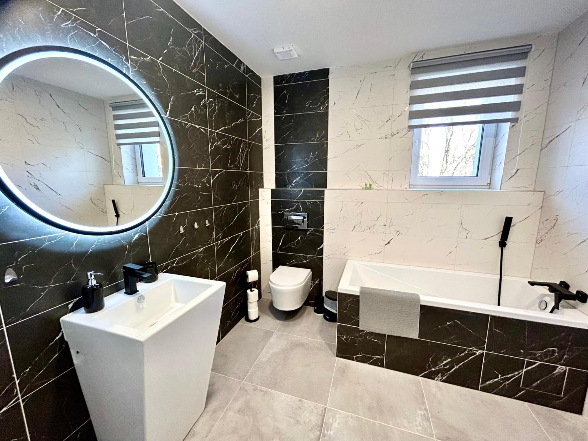 Apartmany Premium Se Soukromym Parkovanim Česká Lípa Exteriör bild